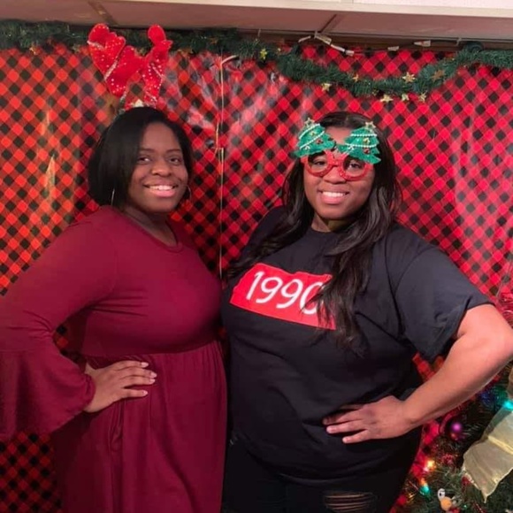 Meet your Posher, Vicky - Picture 3 of 8